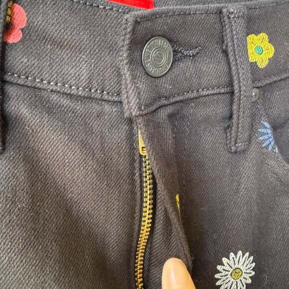 NWT MOTHER The Insider Flood Jeans Mid Rise Flare Denim Daisy Flower Print Black - Picture 10 of 17